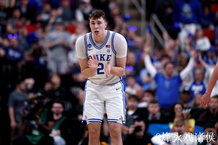 美媒:弗拉格18岁3次半场得分20+创纪录,詹姆斯仅有1次 美媒:弗拉格18岁3次半场得分20+创纪录,詹姆斯仅有1次
