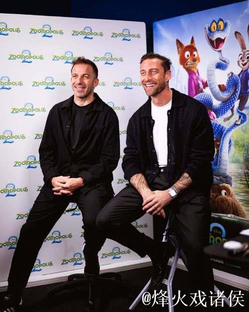 皮耶罗与马尔基西奥献声意语版《疯狂动物城2》斑马兄弟